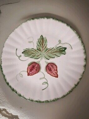 Vintage Blue Ridge Southern Pottery 10” WILD STRAWBERRY Dinner Plate